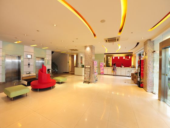 Grand 0773 Hotel