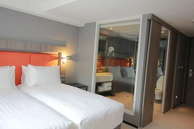 Grand 5 Hotel & Plaza Sukhumvit Bangkok - Oda