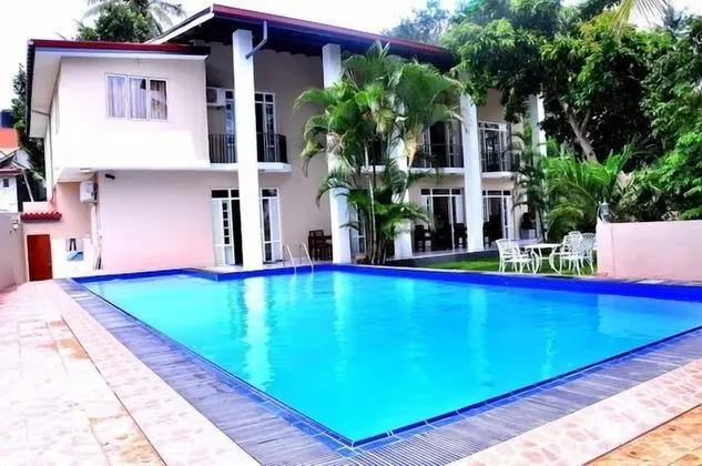 Grand 7 Hotel - Thalawathugoda