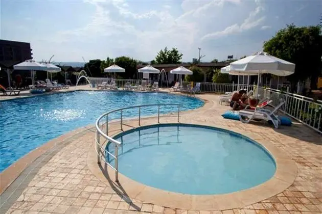Grand Ada Hotel - Havuz
