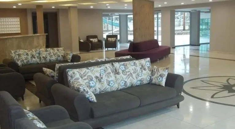 Grand Akca Hotel - Lobi