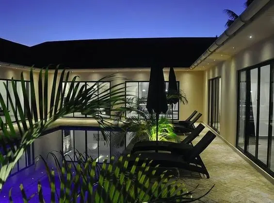 Grand Amber Villa - Dış Mekan