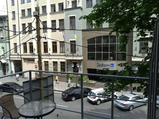 Grand Apartments