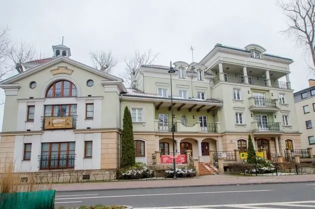 Grand Apartments - Willa Sobieski