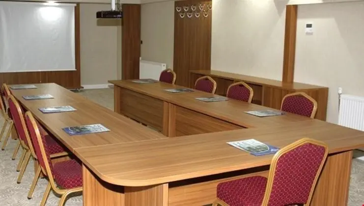 Grand Aras Otel - Yerinde Yemek