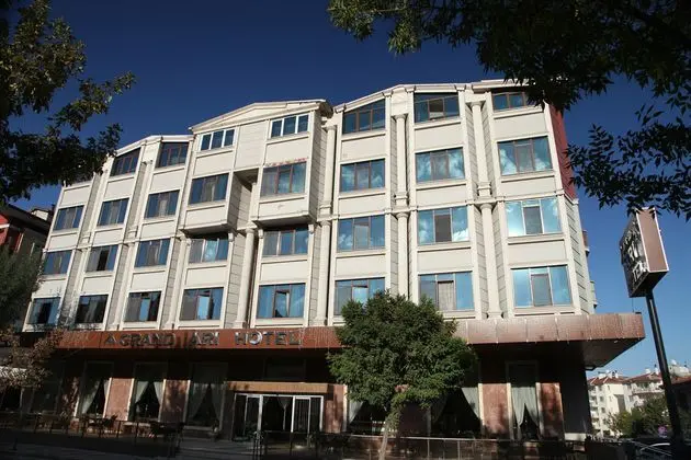 Grand Arı Hotel