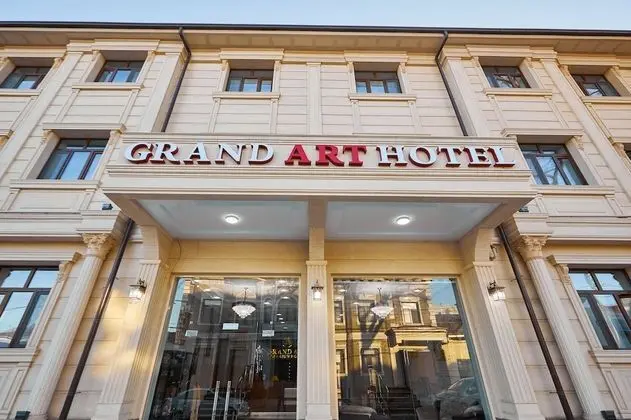 Grand Art