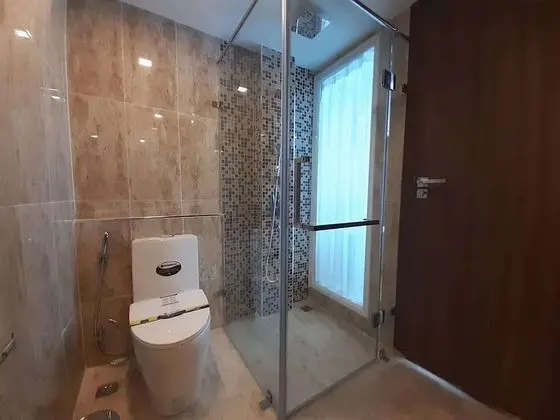 Grand Avenue Pattaya By Stayparadise9 - Banyo Özellikleri