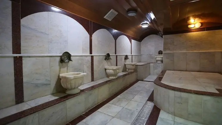 Grand Ayzek Hotel - Spa