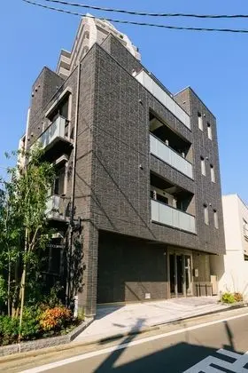 GRAND BASE Hakata Haruyoshi