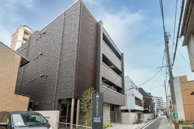 GRAND BASE Hakata Premium