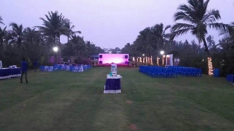 Grand Beach Resort