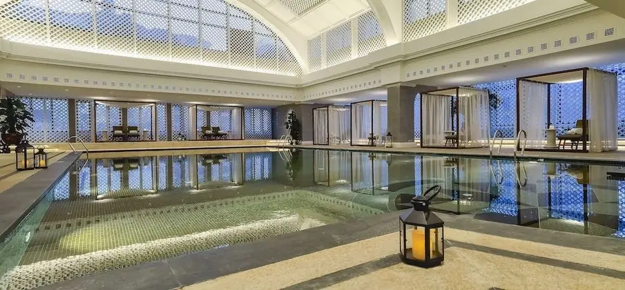 Grand Hotel Beijing - Havuz
