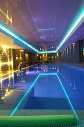 Grand Hotel Belvedere Brasov - Havuz