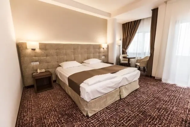 Grand Hotel Belvedere Brasov - Oda