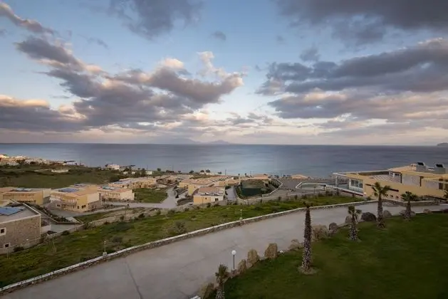 Grand Blue Beach Hotel