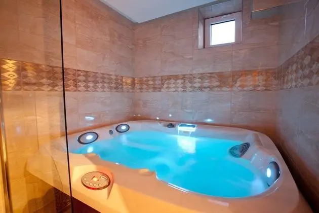 Grand Boutique Hotel Sergijo - Havuz