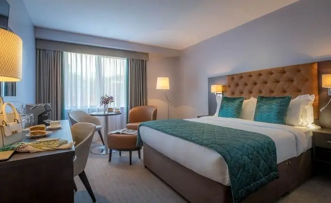 Grand Canal Hotel Dublin - Oda