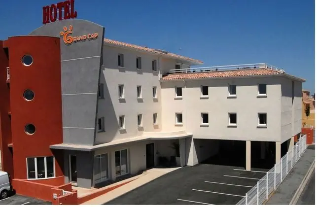 Hotel Grand Cap - Dış Mekan