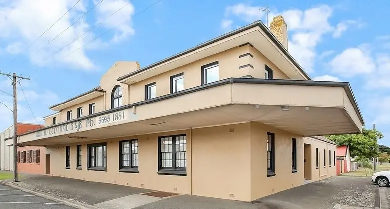 Grand Central Accommodation B&B Cobden