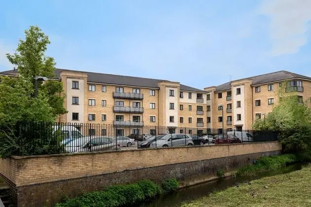 Grand Central Apartments, Centro - Dış Mekan
