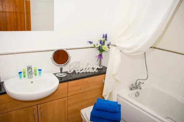 Grand Central Friar Gate Deluxe - Banyo Tipleri