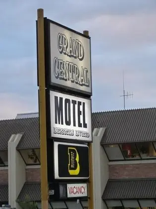 Grand Central Motel - Dış Mekan