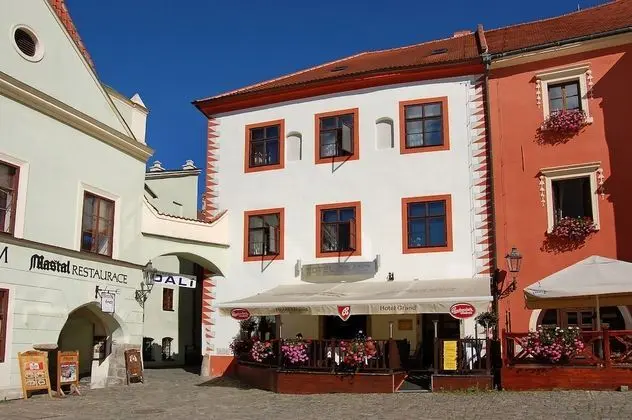 Hotel Grand - 1