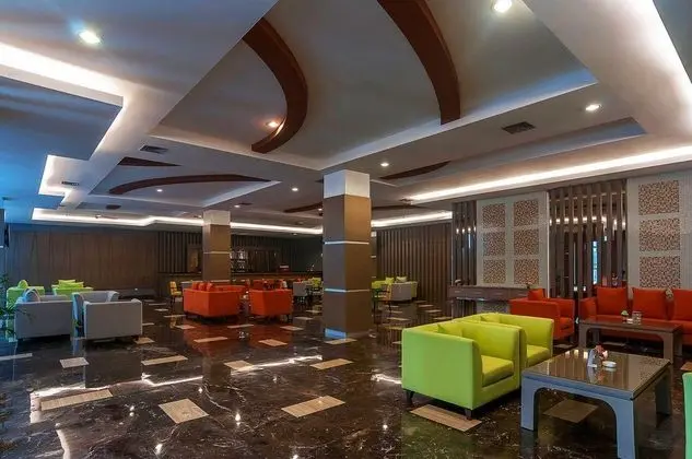 Grand City Hotel & Convention Makas - Genel