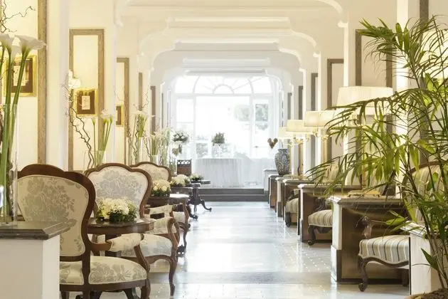 Grand Hotel Cocumella - Lobi