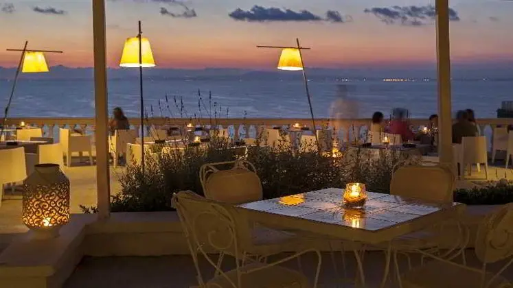 Grand Hotel Cocumella - Yeme / İçme