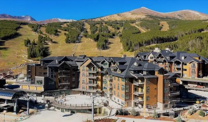 The Grand Colorado on Peak 8