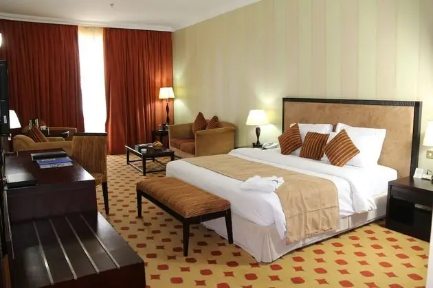 Grand Continental Hotel - Oda