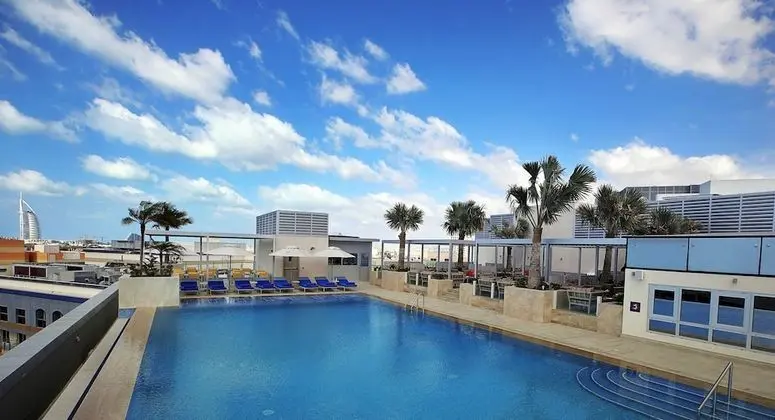 Grand Cosmopolitan Hotel - Havuz