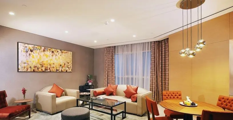 Grand Cosmopolitan Hotel - Oda