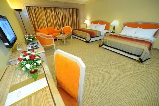 Grand DarulMakmur Hotel Kuantan - Oda