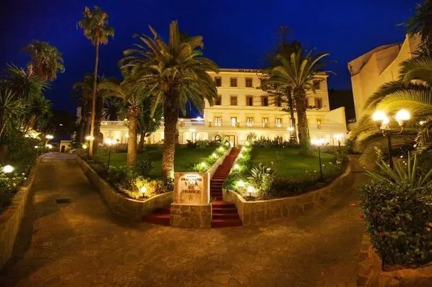 Grand Hotel Villa de France