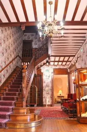 Grand Hotel des Templiers - Lobi