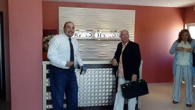 Grand Diamond Hotel Suites Trinidad - Lobi