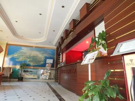 Grand Didyma Hotel - Lobi