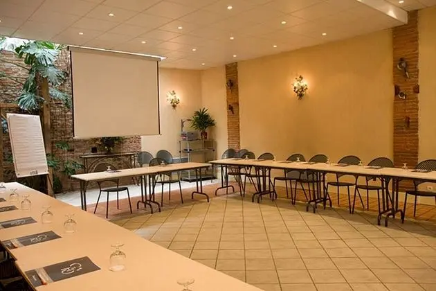 Grand Hotel D'Orleans - Genel