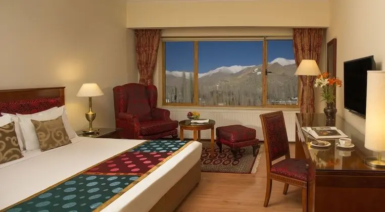 The Grand Dragon Ladakh - Oda