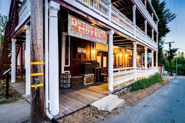 The Grand Dutch Flat Hotel