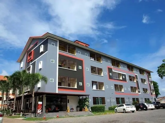 Grand Esie Service Apartment