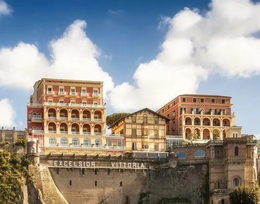 Grand Hotel Excelsior Vittoria Spa