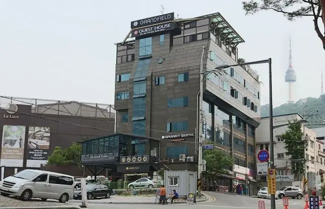 Grand Field Residence Hostel