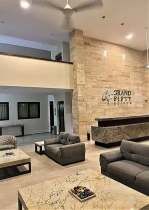 Hotel Grand Fifty Suites - Dış Mekan