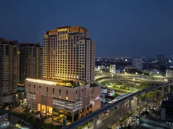 The Grand Fourwings Convention Hotel - Dış Mekan
