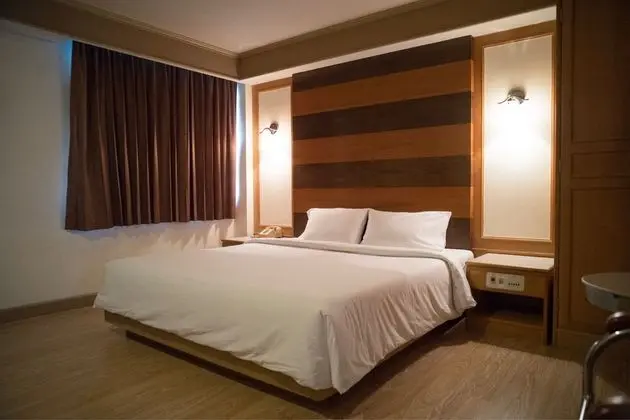 Grand Garden Hotel - Oda