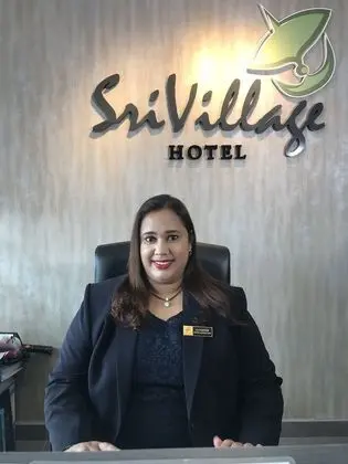 Grand Village Hotel - Lobi